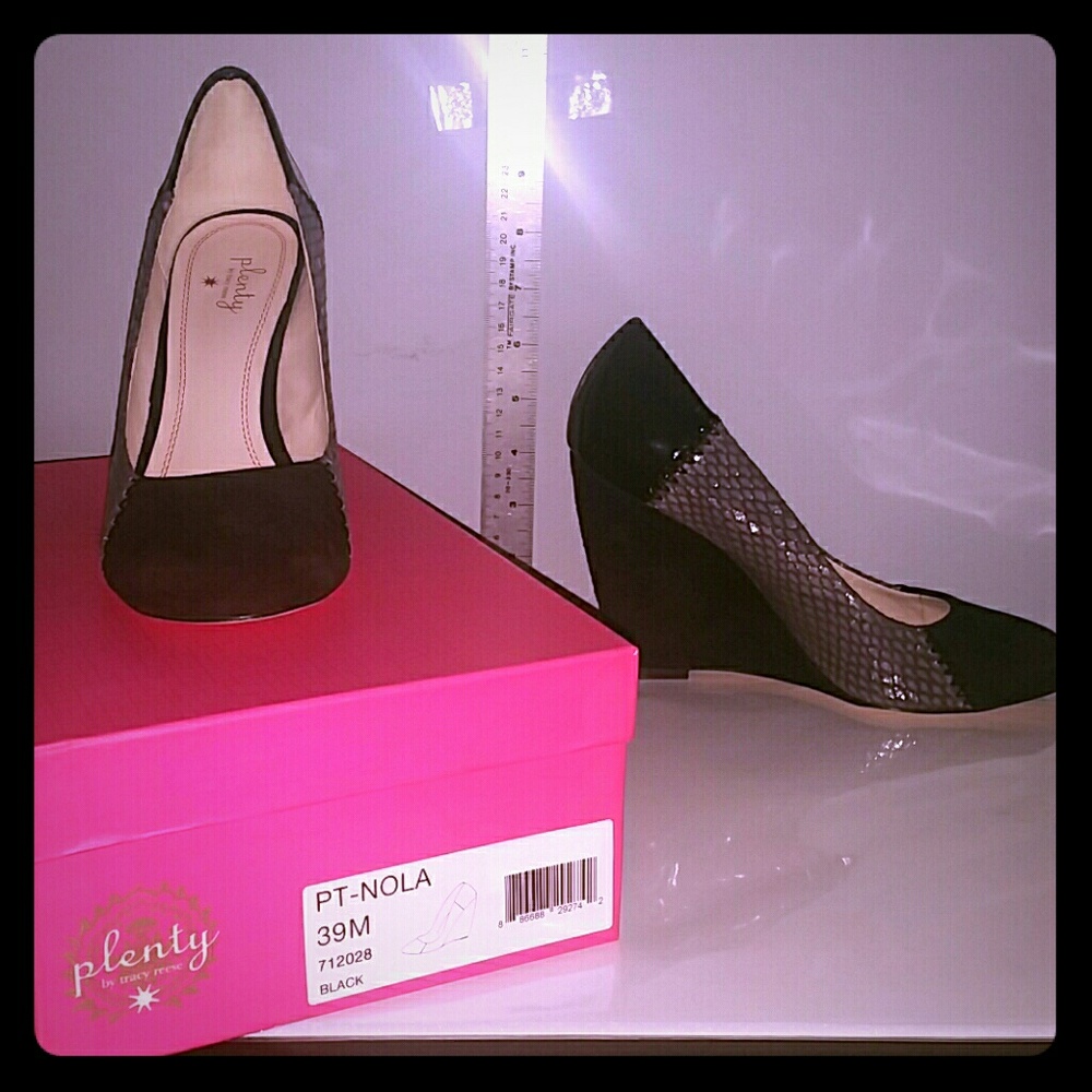 Plenty by Tracy Reese wedges